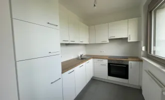 SANIERTE WOHNUNG - Mietwohnung mit Loggia/Balkon & möblierter Küche ++ Wohnpark Schlossergasse ++