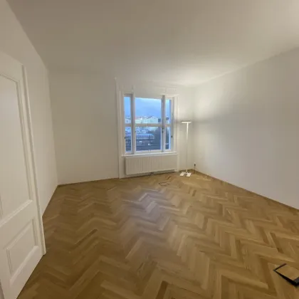 Traumhaftes 4 Zimmer Altbaubüro mit Balkon | Naschmarkt | unbefristet - Bild 2