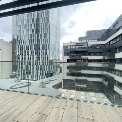 Office mit Balkon und ausgezeichneter Infrastruktur im Bürogebäude mit Breeam - Outstanding Zertifizierung! - Bild 3