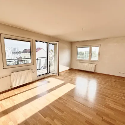 Traumhafte Dachgeschoss 3-Zimmerwohnung mit Rundum-Terrasse | Top Lage | 15 Minuten bis zum Stephansplatz | Wunderschöne Aussicht  | 6.Liftstock | Beste Infrastruktur! - Bild 3