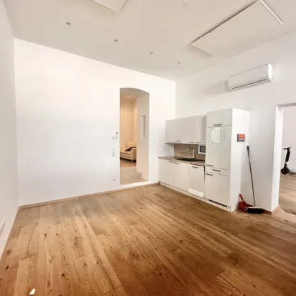 Einmalige Gelegenheit im Herzen des 3. Bezirks!!  Loft Atelier-Wohnung  ++ oder als Office ++ mit riesigem Top saniertem Keller ++ Möglichkeit der Erweiterung durch Erwerb des zweiten Ateliers - Bild 2