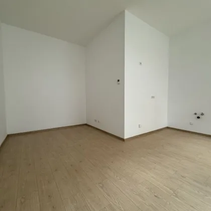 Provisionsfrei: Unbefristeter 50m² Altbau-Erstbezug mit 2 Zimmern - 1100 Wien! - Bild 3