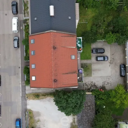 Altbauwohnung im Erdgeschoss mit Eigengarten, TOP 2, sofort verfügbar! - Bild 3