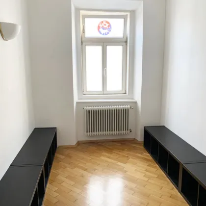 Großes helles Büro im Zentrum von Graz, am Jakominiplatz! - Bild 2