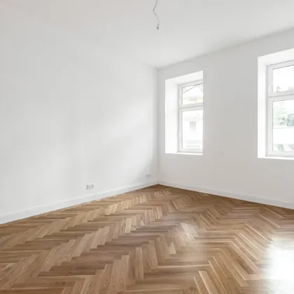 Erstbezug im Luxus-Altbau! Helle Garconniere im Mezzanin! - Bild 2