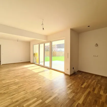 Erstbezug, schlüsselfertige Neubauwohnung mit Eigengarten Top 4 - Bild 2