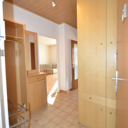 CHRISTOPH CHROMECEK IMMOBILIEN - PERCHTOLDSDORF - Zentrumsnahe 3-Zimmerwohnung mit Balkon! - Bild 2