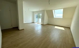 Provisionsfrei: Klimatisierter 60m² DG-Erstbezug + Terrasse im topsanierten Altbau - 1100 Wien