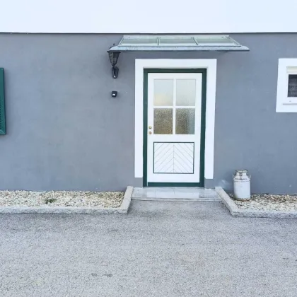 Golfplatznähe, barrierefreie 2 ZI mit schönen Ausblick, Parkplatz - Bild 2