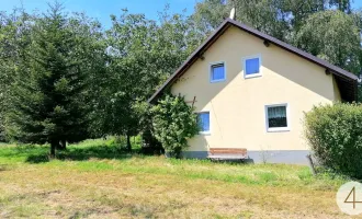 Mietkauf! Renovierungsbedürftiges Haus am Waldrand mit viel Grund für Bastler