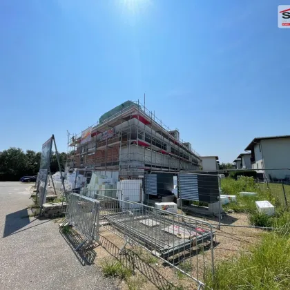 Geförderte 4 Zimmer Dachgeschoss-Wohnung mit Terrasse u. Miete-Kaufoption im Erstbezug - Bild 3