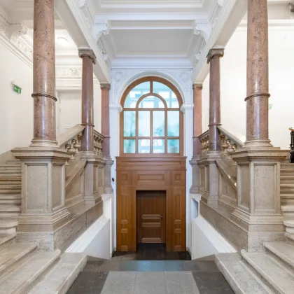 Prachtvolles Altbau-Büro mit Blick Richtung Stadtpark und Kursalon - Bild 3