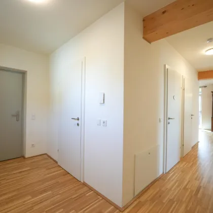 Moderne Wohlfühloase in Wels - Top Ausstattung mit Balkon und Garage - Bild 3