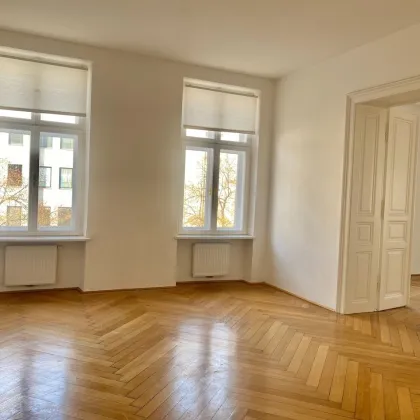 MITTEN IN WIEDEN: Wunderschöne, renovierte 3,5-Zimmer-Altbauwohnung in Otto-Wagner-Haus - Bild 2