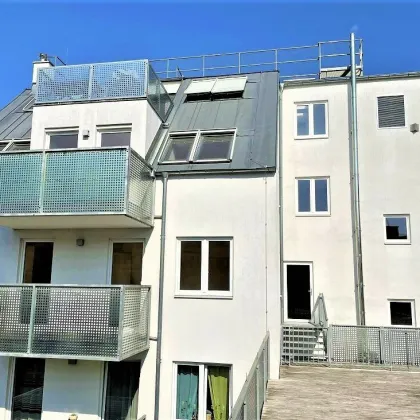 LORYSTRASSE, DACHGESCHOSS, 74 m2 Neubau mit 8 m2 Balkon, 2 Zimmer, Wohnküche, Wannenbad, Garage möglich, U3-Nähe - Bild 2