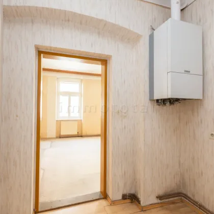 Nähe Elterleinplatz / Beheimgasse:  Helle 3 Zimmer-Wohnung mit Sanierungsbedarf - Bild 3