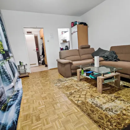 Optimierte Wohnung mit Fernblick, Loggia und Keller. - Vielfältige Infrastruktur. - Bild 3