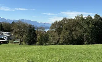 Landwirtschaftliche Nutzfläche mit Blick am Wörthersee!