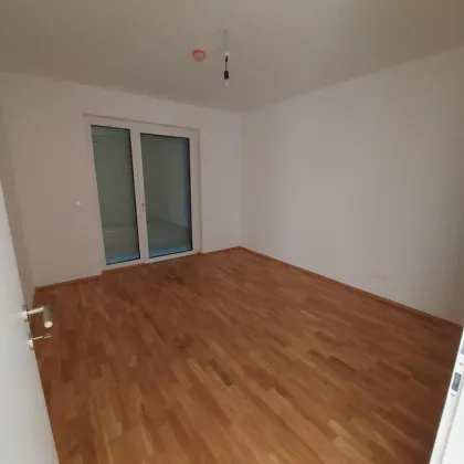 Provisionsfreie 2-Zimmer Wohnung mit 10m² Loggia - Bild 3