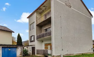 Genehmigte umfassende Sanierung. - Potential zentral in Voitsberg. - Bahnhof und Hauptplatz fußläufig.