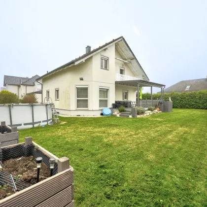 ** Charmantes Einfamilienhaus – Großzügige Räume mit Wohlfühlfaktor ** - Bild 3