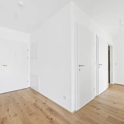 PROVISIONSFREI | Bezugsfertige 3-Zimmer-Wohnung mit Balkon, viel Privatsphäre und Grünblick - Bild 3