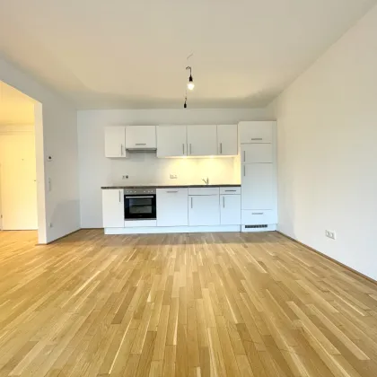 Wohnen in Floridsdorf – 2-Zimmer-Wohnung mit Balkon und Garage Nähe Shopping City Nord & Klink Floridsdorf - Bild 3