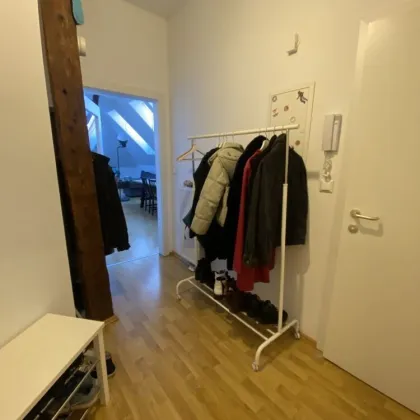 Wunderschöne 2-Zimmer-Wohnung gegenüber der Kunstuniversität in bester Lage - Provisionsfrei! - Bild 3