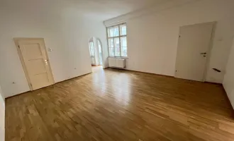 Besonders ansprechende Zweizimmerwohnung mit Balkon in St. Leonhard zur Miete – Ideal für WG-Leben!