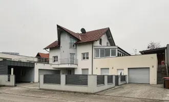 Wohnen mit Ausblick: Exklusives Einfamilienhaus mit Traunsteinpanorama und vielseitigen Extras in Steinhaus