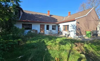 Sanierungsbedürftiges Haus mit großem Garten in ruhiger Lage in Haringsee, Niederösterreich