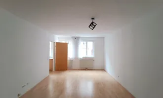 1-Zimmer Wohnung mit separater Küche! Waschküche! Kellerabteil! Begrünter Innenhof! Nähe U6 AKH Michelbeuern!