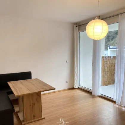 Gut aufgeteilte 3-Zimmer-Wohnung für Ruhesuchende mitten im Grünen - Bild 2