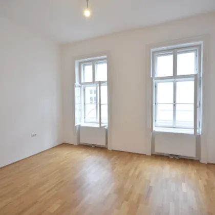 Exklusive 5 Zimmer-Altbauwohnung mit toller Anbindung und Innenhofausrichtung - Bild 3