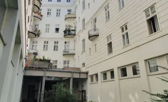 2-Zimmer - DG im Stilaltbau - Nähe Lycee / Servitenviertel / Palais Liechtenstein