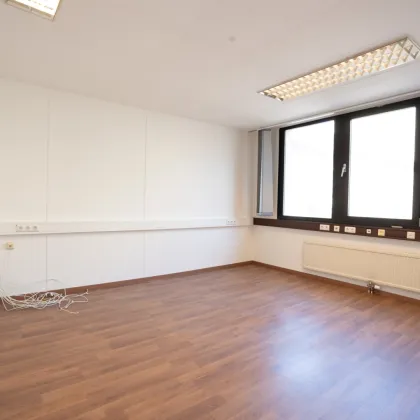 39m² Büro-/Praxisraum - Bild 2