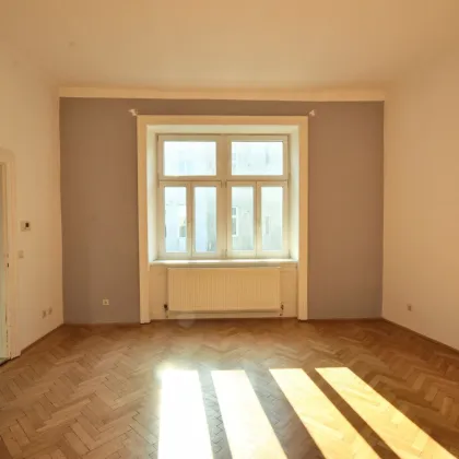 Absolute Ruhelage: Schöner 1,5 Zimmer-Altbau auf der Gentzgasse - Bild 2