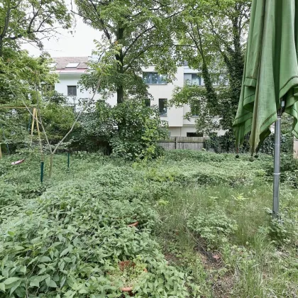 Schönes Doppel-Eckgrundstück mit Eigengarten und viel Potential - Bild 2