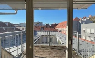 Schöne 3-Zimmer Maisonettewohnung im DG mit Terrasse in zentraler Lage