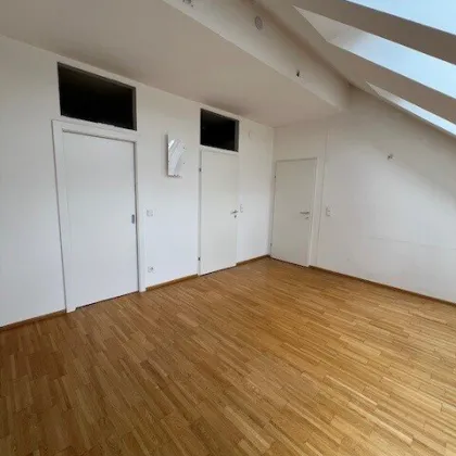 Zentrale 2-Zimmerwohnung in Innenstadtnähe (noch gefördert) - Bild 3